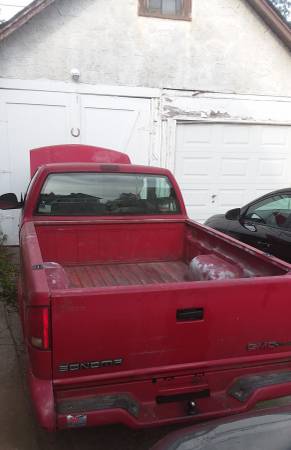 1995 GMC Sonoma 4 cylinder 112,000 miles* price reduced! for sale in Great Neck, NY – photo 2