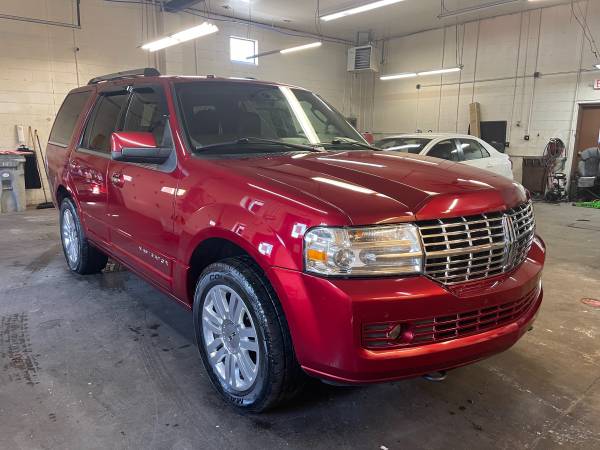 2013 Lincoln Navigator - - by dealer - vehicle for sale in Pittsburgh, PA – photo 3