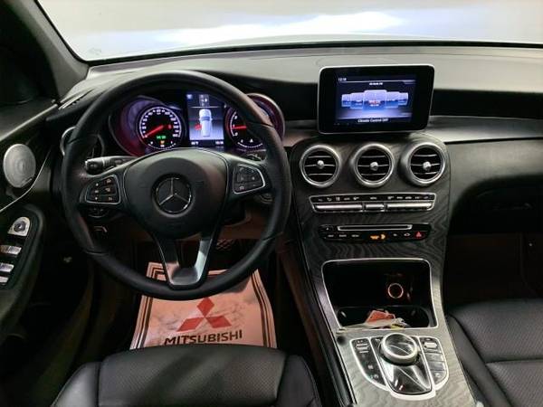 2018 Mercedes-Benz GLC - - by dealer - vehicle for sale in San Antonio, TX – photo 11