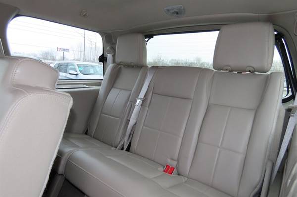2012 LINCOLN NAVIGATOR 4x4 NAVIGATION POWER RUNNING BOARDS SUNROOF for sale in Flushing, MI – photo 6