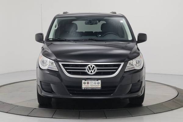 2012 *Volkswagen* *Routan* *4dr Wagon SE* Nocturne B for sale in Evanston, IL – photo 3