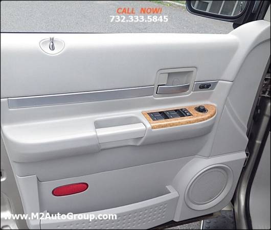 2009 Chrysler Aspen Limited 4x4 4dr SUV - - by dealer for sale in East Brunswick, NY – photo 13