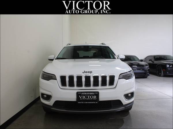 2019 Jeep Cherokee Limited 4WD - - by dealer - vehicle for sale in Batavia, IL – photo 3