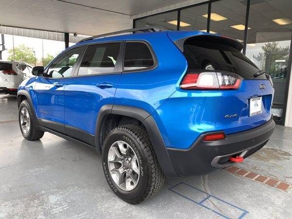 2019 Jeep Cherokee Trailhawk - cars & trucks - by dealer - vehicle... for sale in Reno, NV – photo 2