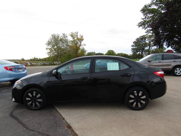 2015 Toyota Corolla LE - cars & trucks - by dealer - vehicle... for sale in Neenah, WI – photo 4