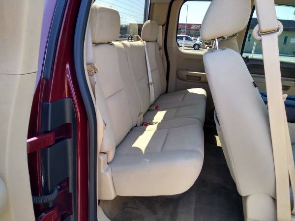 2012 Chevy Silverado V8 , automatic two-wheel drive 232k miles clean for sale in Youngtown, AZ – photo 8