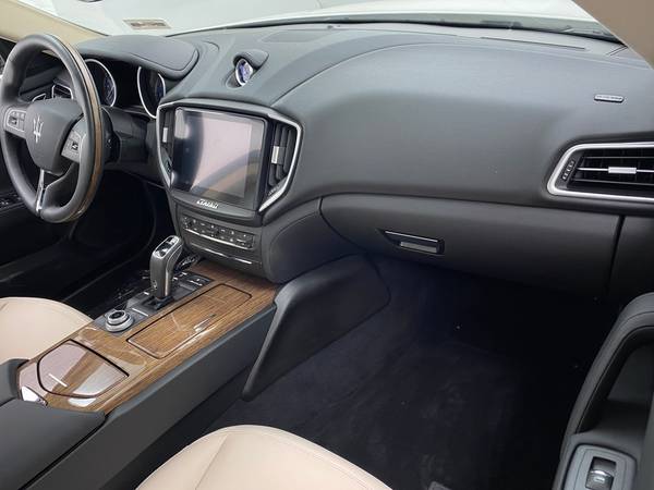 2019 Maserati Ghibli Sedan 4D sedan White - FINANCE ONLINE - cars &... for sale in Miami, FL – photo 21