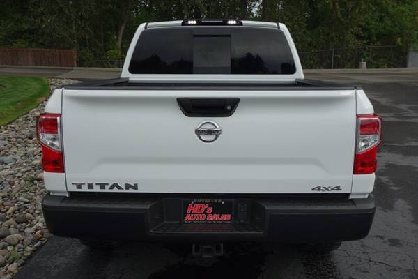 2017 Nissan Titan S Crew Cab 4WD NICE WHEEL/OFF ROAD TIRES!!! LIKE NEW for sale in PUYALLUP, WA – photo 6