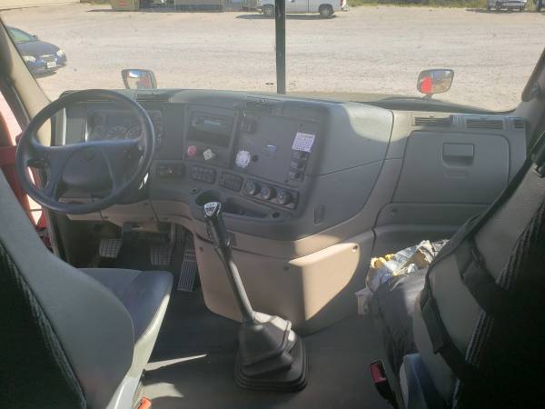 ***2013 FREIGHTLINER CASCADIA TAKE OVER PAYMENTS*** for sale in El Paso, TX – photo 8