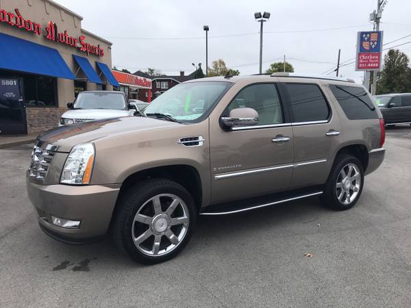 2007 Cadillac Escalade AWD for sale in Louisville, KY – photo 3