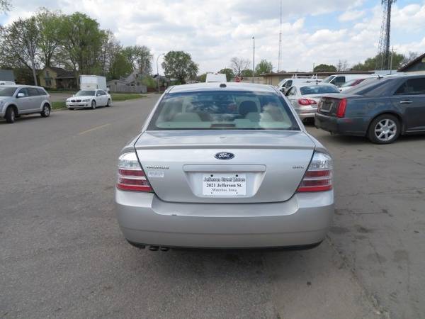 2008 Ford Taurus 4dr Sdn SEL FWD Clean Car 79, 000 miles 6, 999 for sale in Waterloo, IA – photo 2