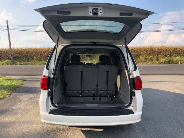 2012 Volkswagen Routan for sale in Wrightsville, PA – photo 10