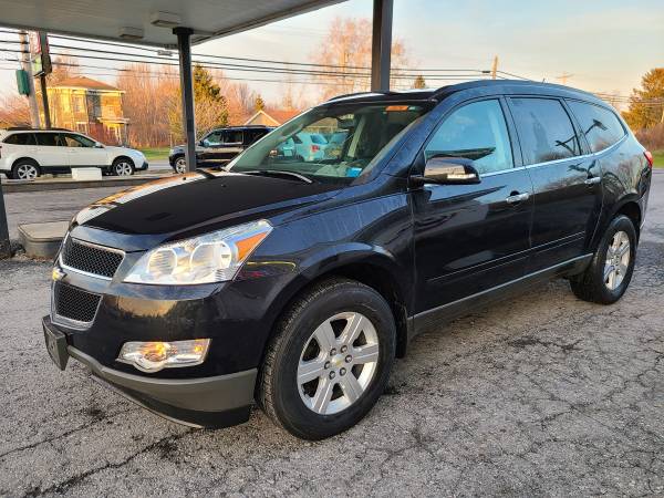 2012 Chevrolet Traverse LT AWD 101K, Two Owners, No Accidents - cars... for sale in Oswego, NY – photo 3