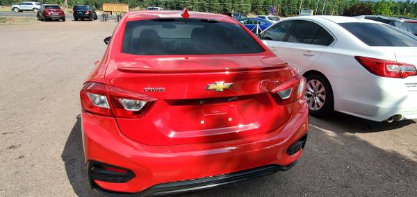 2017 CHEVY CRUZE ~ HOT LITTLE RED CAR ~ LOOKS BRAND NEW - cars &... for sale in Show Low, AZ – photo 5