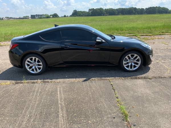 2016 Hyundai Genesis Coupe Manual for sale in Clinton, MS – photo 5