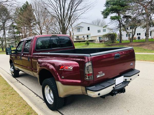 2006 Ford F350 4X4 Super Duty Lariat Dually Diesel - cars & trucks -... for sale in Libertyville, IL – photo 13
