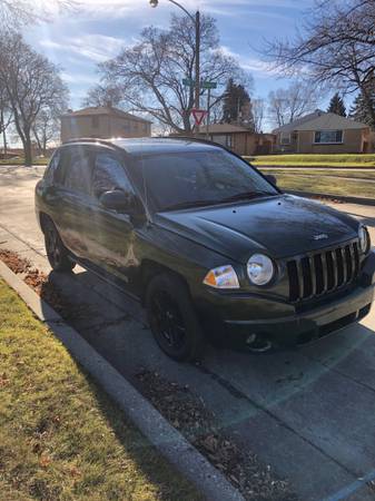 07 Jeep Compass $4500 - cars & trucks - by owner - vehicle... for sale in milwaukee, WI – photo 3