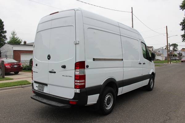 2014 MERCEDES SPRINTER 2500 144 WB CREW DIESEL VAN WE FINANCE ALL!!! for sale in Uniondale, NY – photo 6