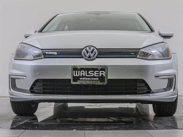 2016 Volkswagen VW e-Golf SE - cars & trucks - by dealer - vehicle... for sale in Wichita, KS – photo 3