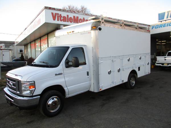 2014 Ford Econoline Commercial Cutaway E-450 ENCLOSED UTILITY BODY for sale in south amboy, AL – photo 2