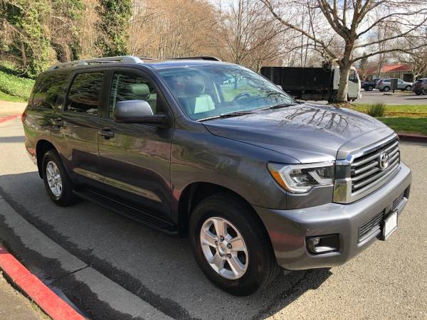 2018 Toyota Sequoia SR5 4WD - 5 7L V8, Leather, Third Row, Loaded for sale in Kirkland, WA – photo 3