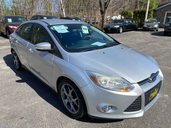 7, 999 2014 Ford Focus SE Sedan Leather, Only 99k Miles, Super for sale in Laconia, VT – photo 3
