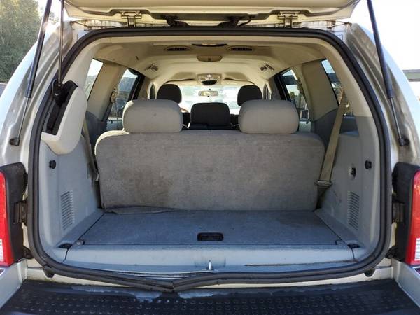 4WD 3RD SEAT READY FOR WINTER - cars & trucks - by dealer - vehicle... for sale in Bothell, WA – photo 16