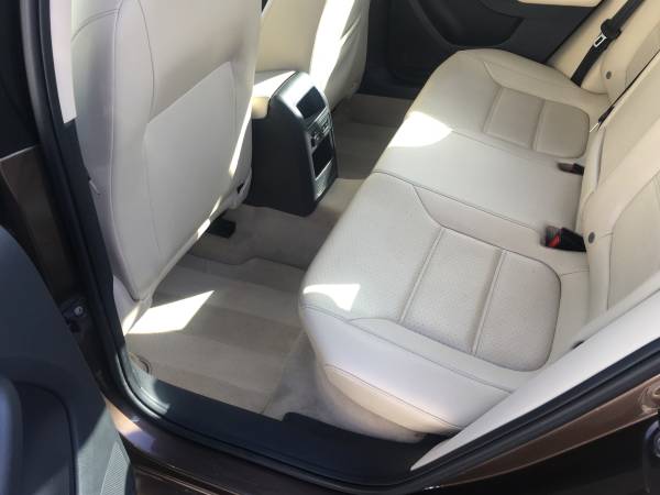 2014 Volkswagen Jetta SE Automatic Heated Leather Sunroof Much... for sale in Watertown, NY – photo 17