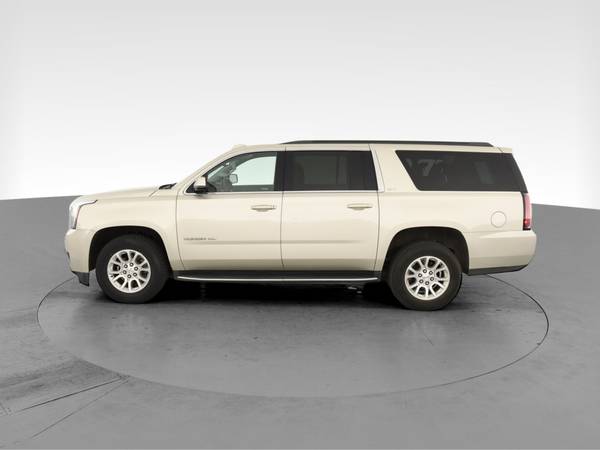 2017 GMC Yukon XL SLT Sport Utility 4D suv Silver - FINANCE ONLINE -... for sale in Cleveland, OH – photo 5