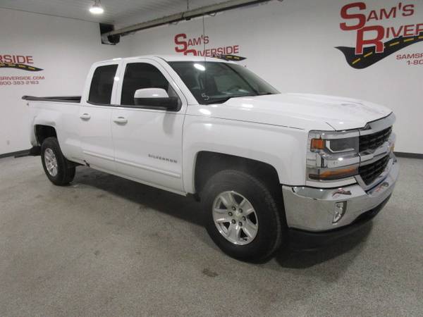 2017 CHEVROLET SILVERDO 1500 LT 4X4 DOUBLE CAB - - by for sale in Des Moines, IA – photo 5