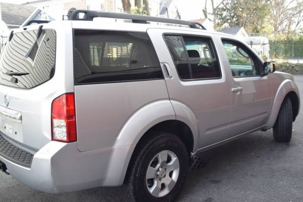*2009* *Nissan* *Pathfinder* *S 4x4 4dr SUV* - cars & trucks - by... for sale in Paterson, PA – photo 19