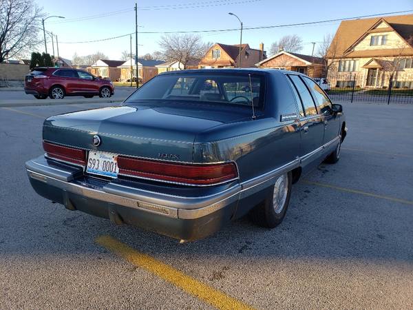 ***Only 74,000 miles*** '94 Buick Roadmaster - cars & trucks - by... for sale in Harwood Hghts, IL – photo 4