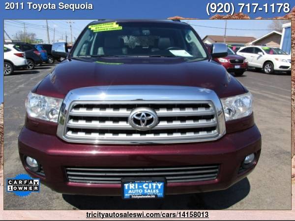 2011 TOYOTA SEQUOIA LIMITED 4X4 4DR SUV (5 7L V8 FFV) Family owned for sale in MENASHA, WI – photo 8