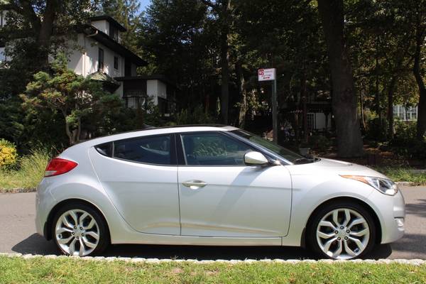 2012 Hyundai Veloster Manual - cars & trucks - by dealer - vehicle... for sale in Great Neck, NY – photo 23