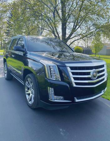2015 Cadillac Escalade Premium Super Loaded - - by for sale in Beech Grove, IN – photo 2