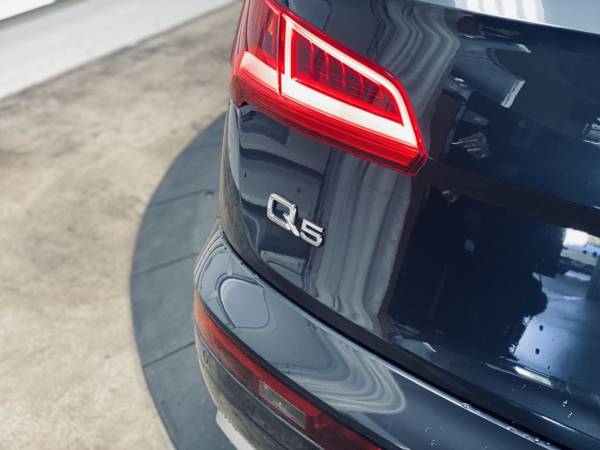 2018 Audi Q5 Premium Plus Pano Roof Virtual Cockpit SUV - cars &... for sale in Portland, OR – photo 9