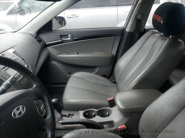 2010 *Hyundai* *Sonata* Silver - cars & trucks - by dealer - vehicle... for sale in Woodbridge, District Of Columbia – photo 5