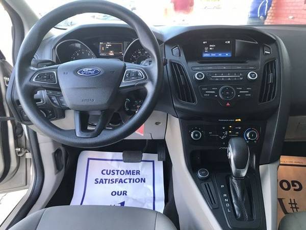 2017 Ford Focus SE Hatchback 4D - cars & trucks - by dealer -... for sale in Cumberland, NC – photo 10