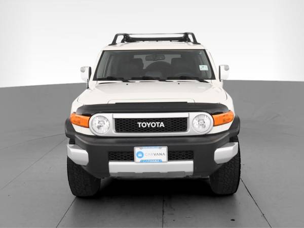 2013 Toyota FJ Cruiser Sport Utility 2D suv White - FINANCE ONLINE -... for sale in Brooklyn, NY – photo 17