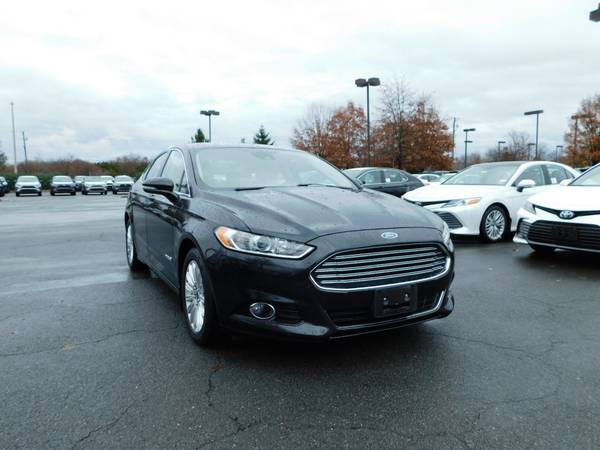 2013 Ford Fusion Hybrid SE**Ask About Our LIFETIME Warranty** Call... for sale in CHANTILLY, District Of Columbia – photo 3