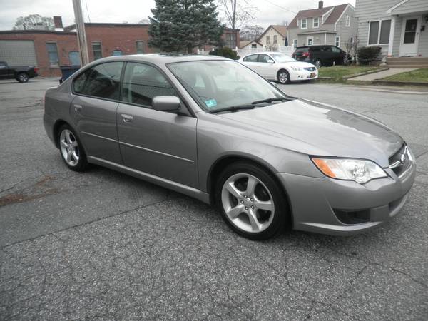 2009 SUBARU LEGACY I LIMITED AWD LIKE NEW - - by for sale in East Providence, RI – photo 3
