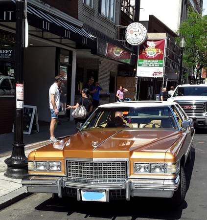 1976 Fleetwood D'Elegance - cars & trucks - by owner - vehicle... for sale in Boston, MA – photo 10