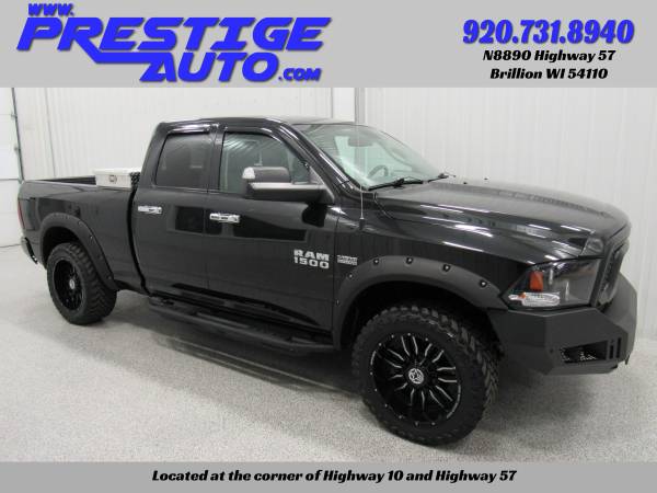 2016 RAM 1500 4WD - 5.7L V8 HEMI - LOW MILES - WARRANTY - cars &... for sale in (west of) Brillion, WI – photo 3