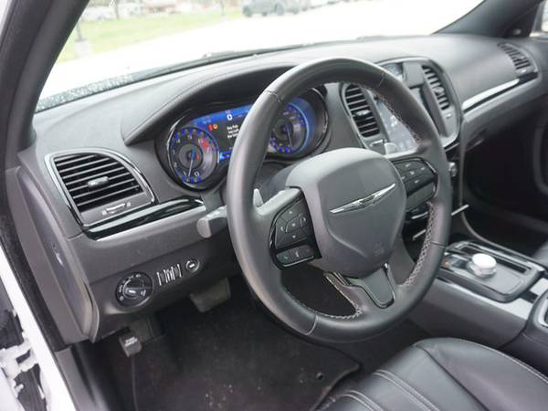 2020 Chrysler 300 300S RWD - - by dealer - vehicle for sale in Plaquemine, LA – photo 14