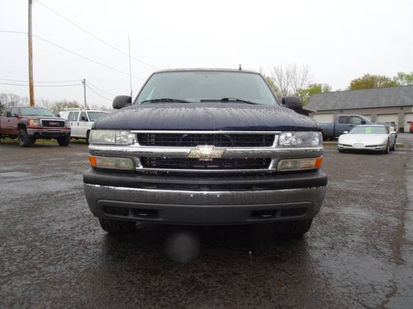 2006 Chevrolet Suburban 1500 4WD - - by dealer for sale in Spencerport, NY – photo 8