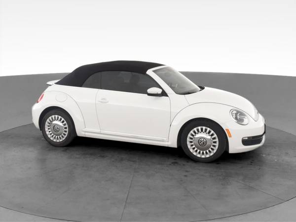 2016 VW Volkswagen Beetle 1.8T SE Convertible 2D Convertible White -... for sale in Satellite Beach, FL – photo 14