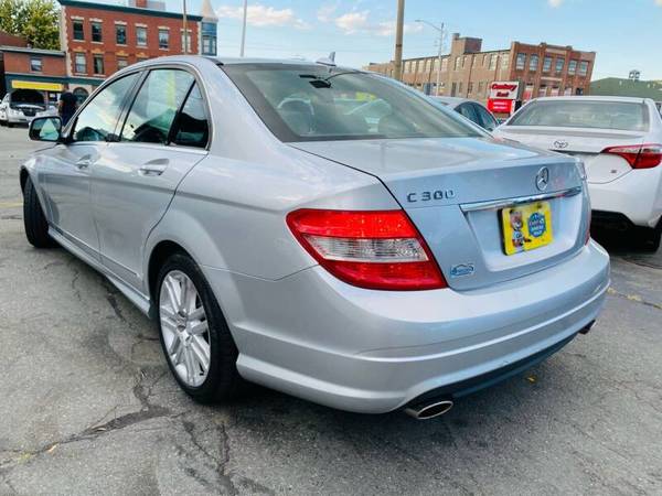 2009 Mercedes-Benz C300 AWD - - by dealer - vehicle for sale in Malden, MA – photo 5