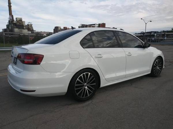 2016 Volkswagen Jetta SE 5M - cars & trucks - by dealer - vehicle... for sale in Rochester , NY – photo 6