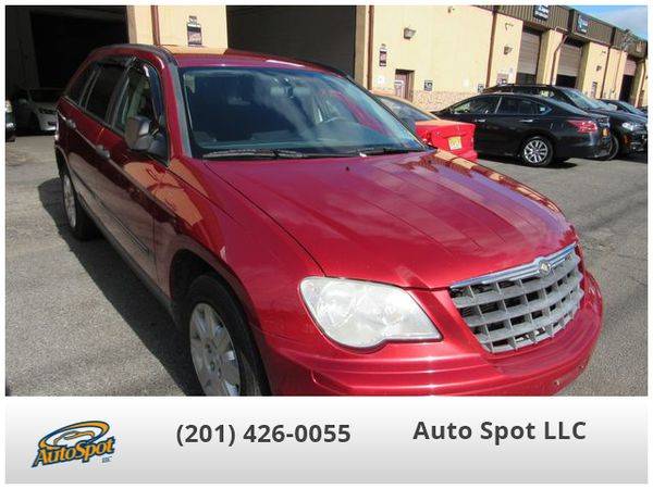 2008 Chrysler Pacifica Sport Wagon 4D EZ-FINANCING! for sale in Garfield, NJ – photo 2
