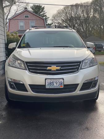 2013 Chevrolet Traverse AWD LT Maintained extremely well, LOW MILES for sale in Warwick, RI – photo 2